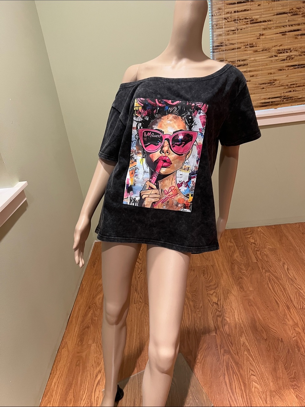 Gray Graphic Off-Shoulder Top with Lady Applying Lipstick Size XL